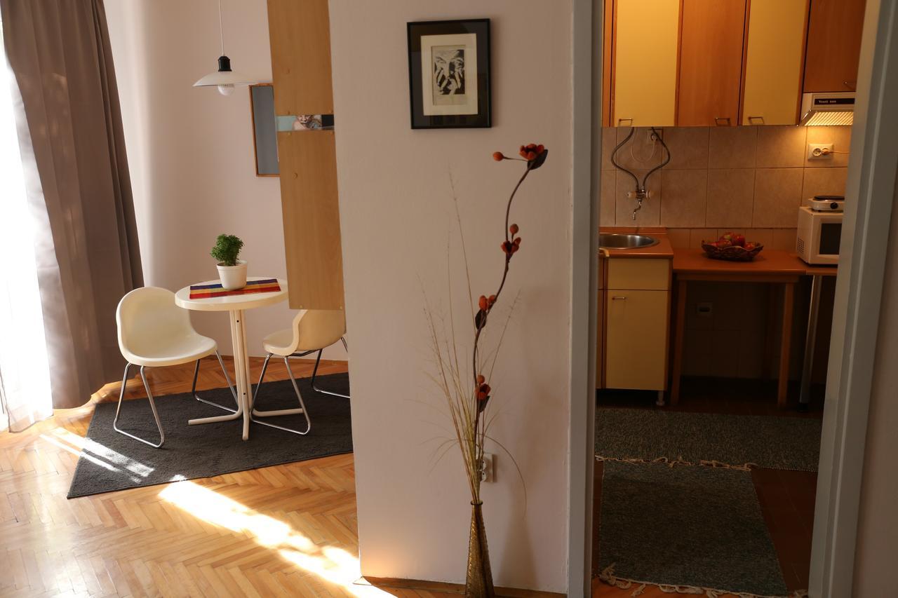 Supercozy Studio Skopje Bagian luar foto