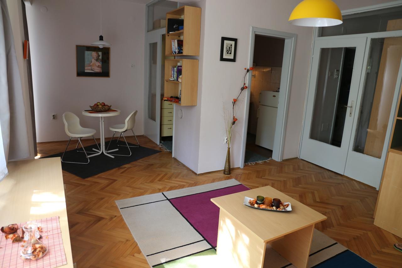 Supercozy Studio Skopje Bagian luar foto